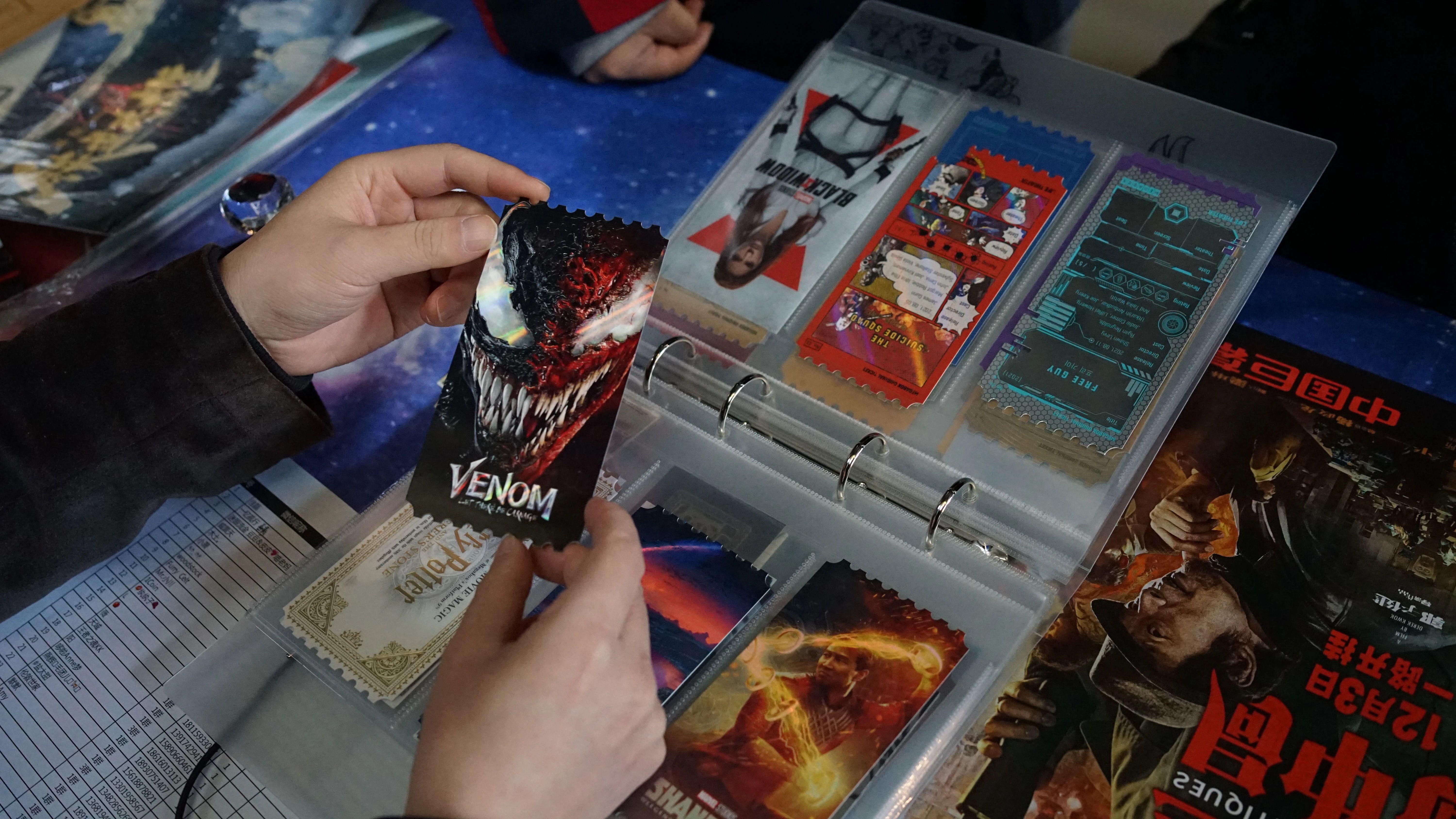 最新电影海报,高科技产品的巅峰之作,引领未来观影革命