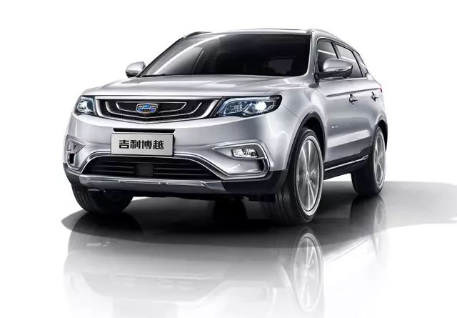 吉利最新款汽车,小巷中的隐藏之宝亮相!