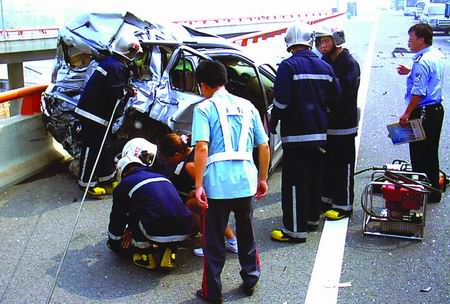 无锡车祸最新消息,自然美景之旅寻求内心宁静与平和的时刻