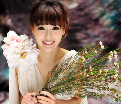 殷秀梅最新消息揭秘,小巷中的隐藏美食天堂探秘