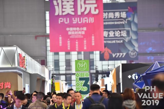 科技重塑夜生活,化德最新小姐一条街的前沿体验