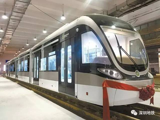 龙华有轨电车最新进展,进展、影响与时代地位揭秘